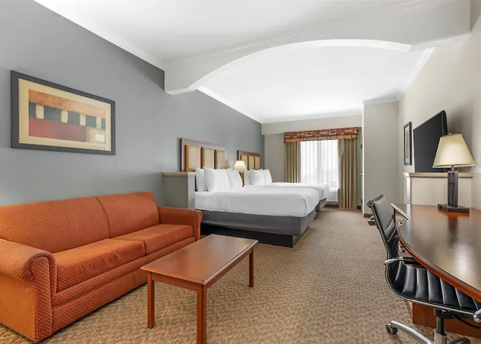 Best Western Plus Waxahachie Inn & Suites